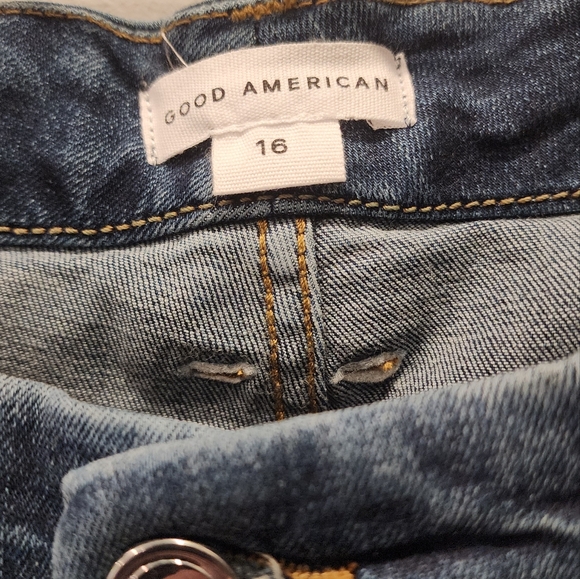 Women's Jeans - Picture 4 of 4